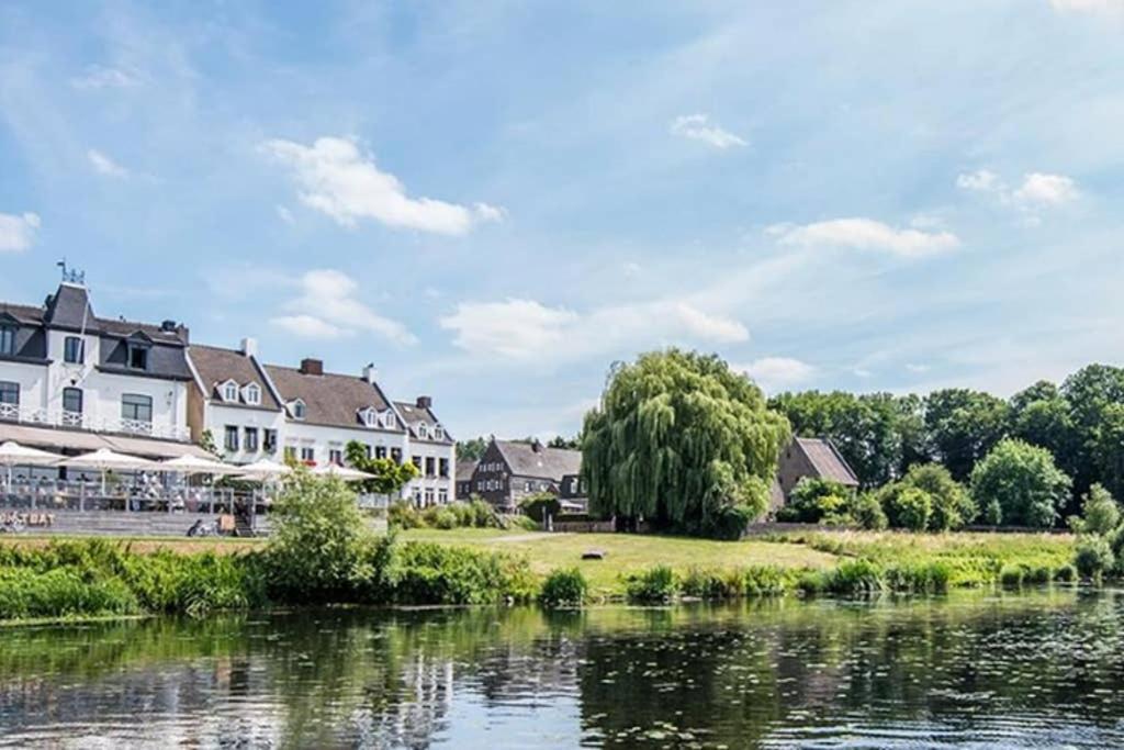 Authentic Stays - 5P-Apartment Eijsden Luaran gambar